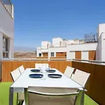 Apartamento Sea View In With Pool & Private Parking Space